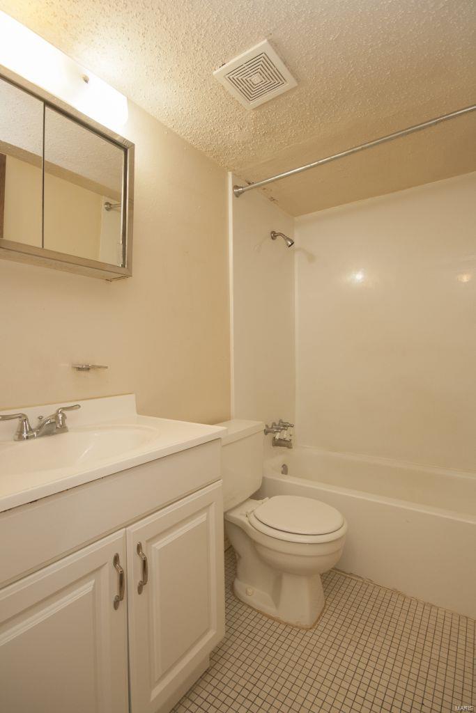 Thomas Gardner Estate - Residential Income