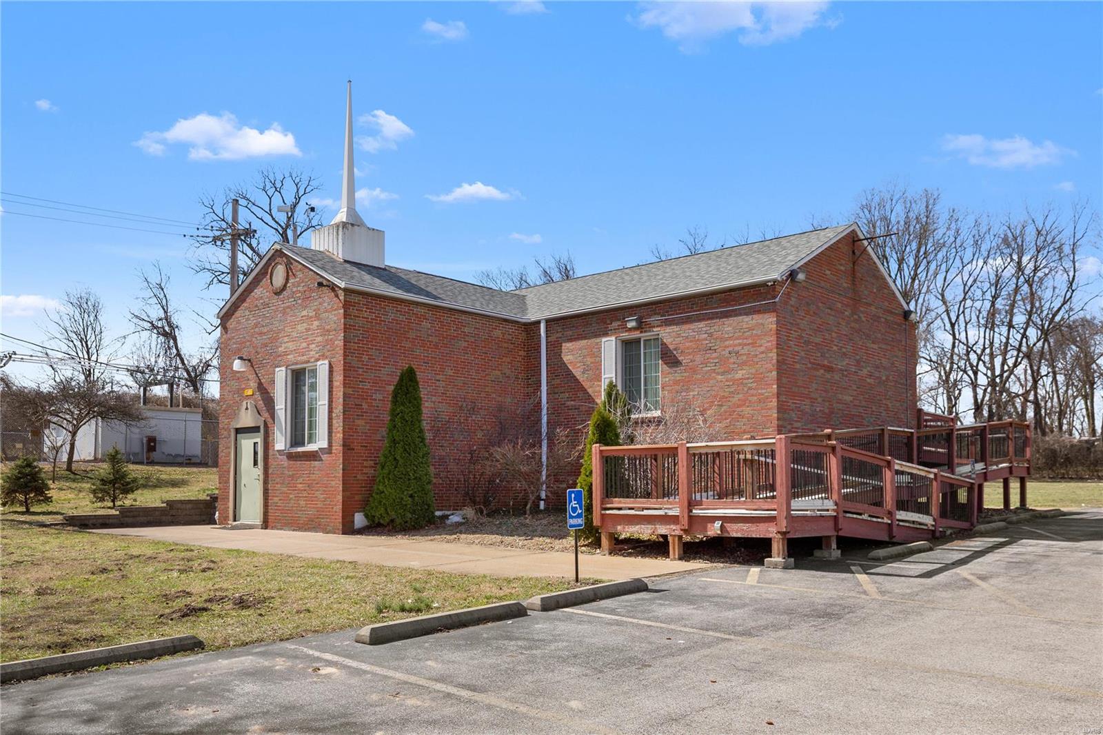 7011 Howdershell Road