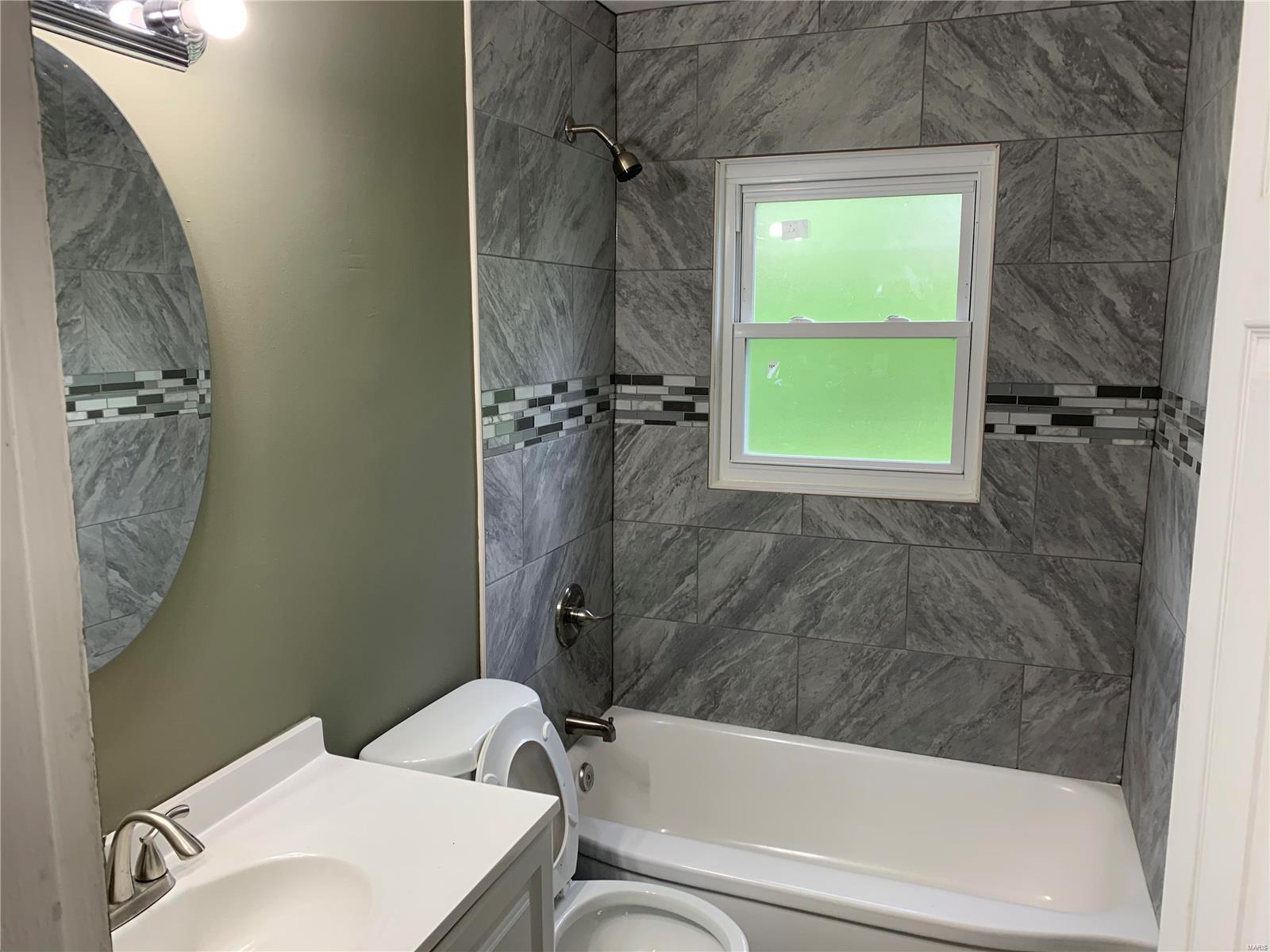 Lawrence Park - Residential Lease