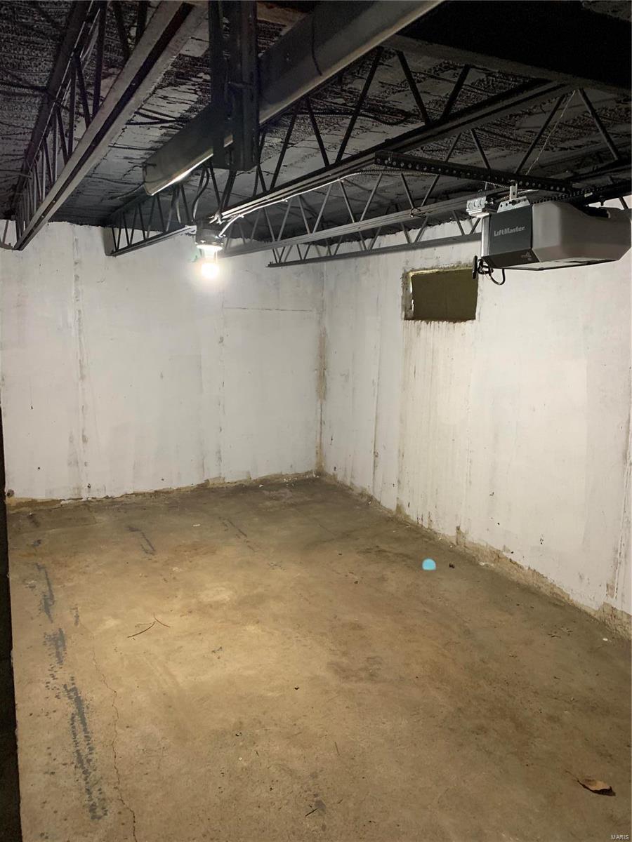 Lawrence Park - Residential Lease