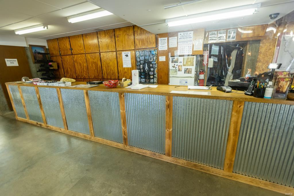 NA - Commercial Sale