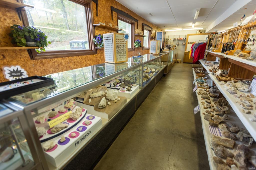 NA - Commercial Sale