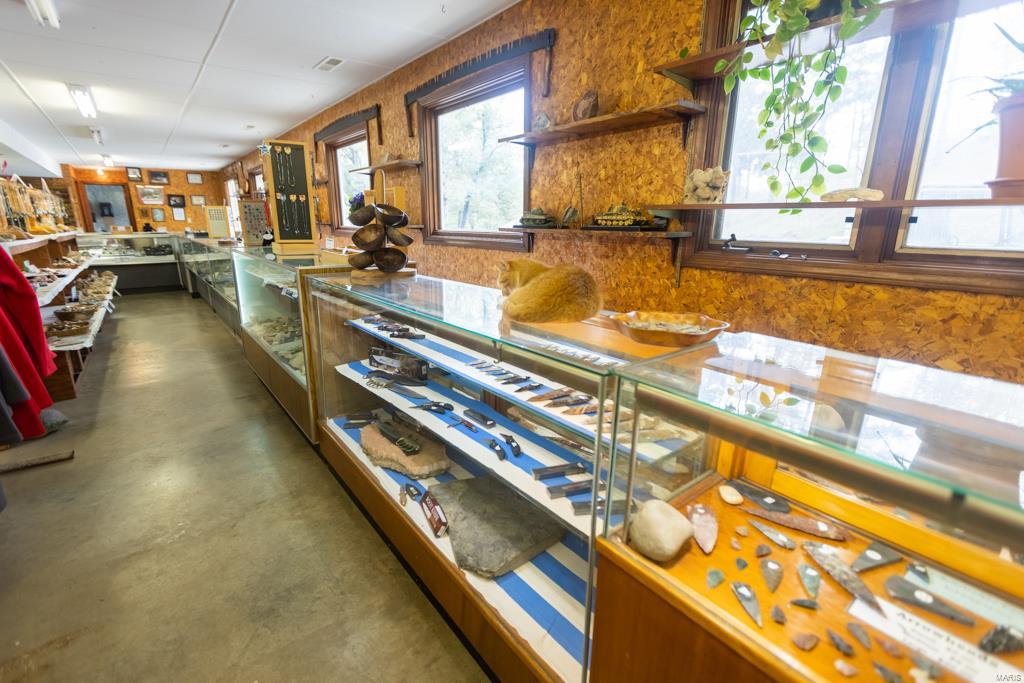 NA - Commercial Sale