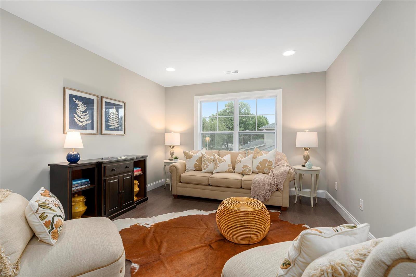 Price Lane - Residential