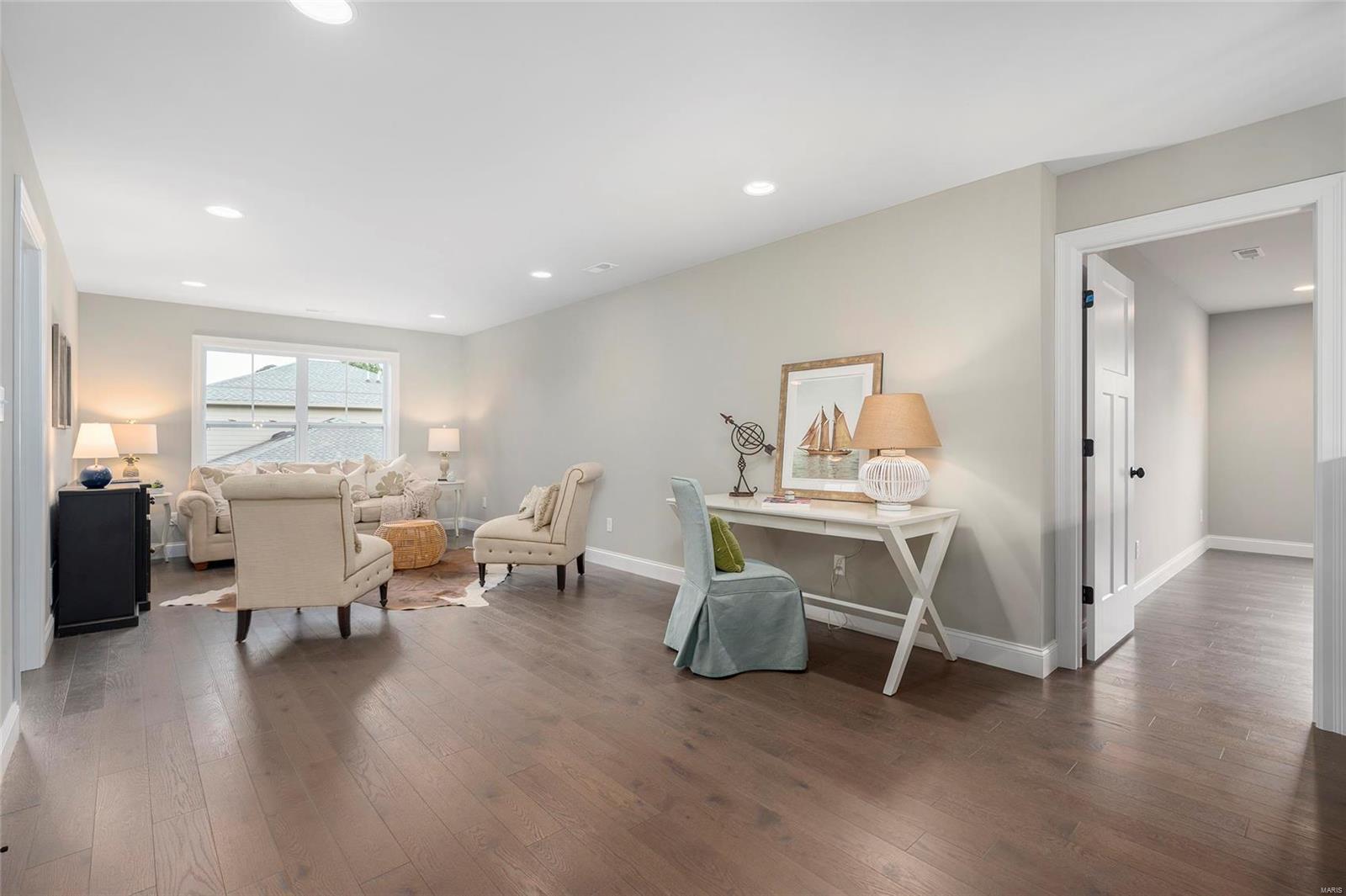 Price Lane - Residential