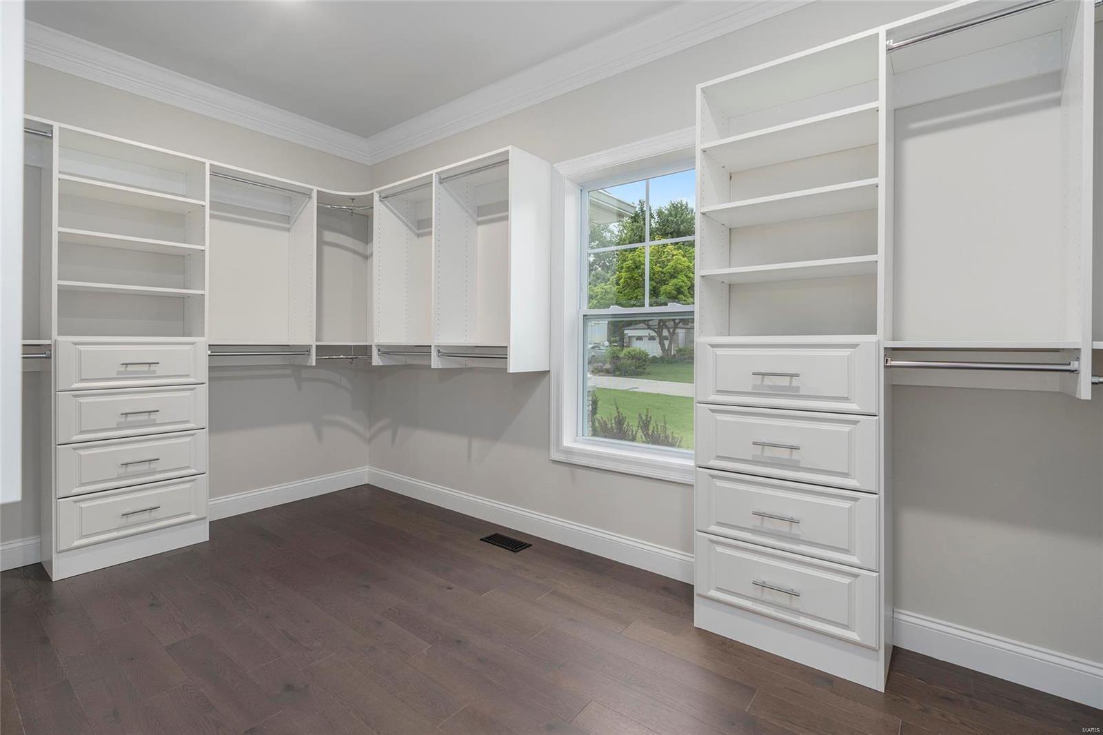 Price Lane - Residential