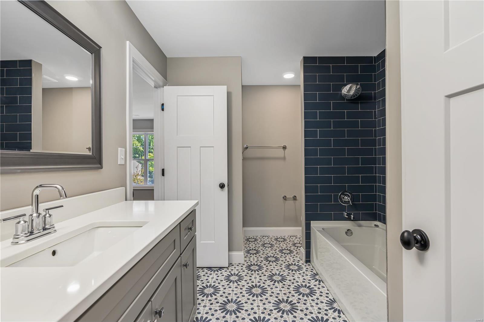 Price Lane - Residential