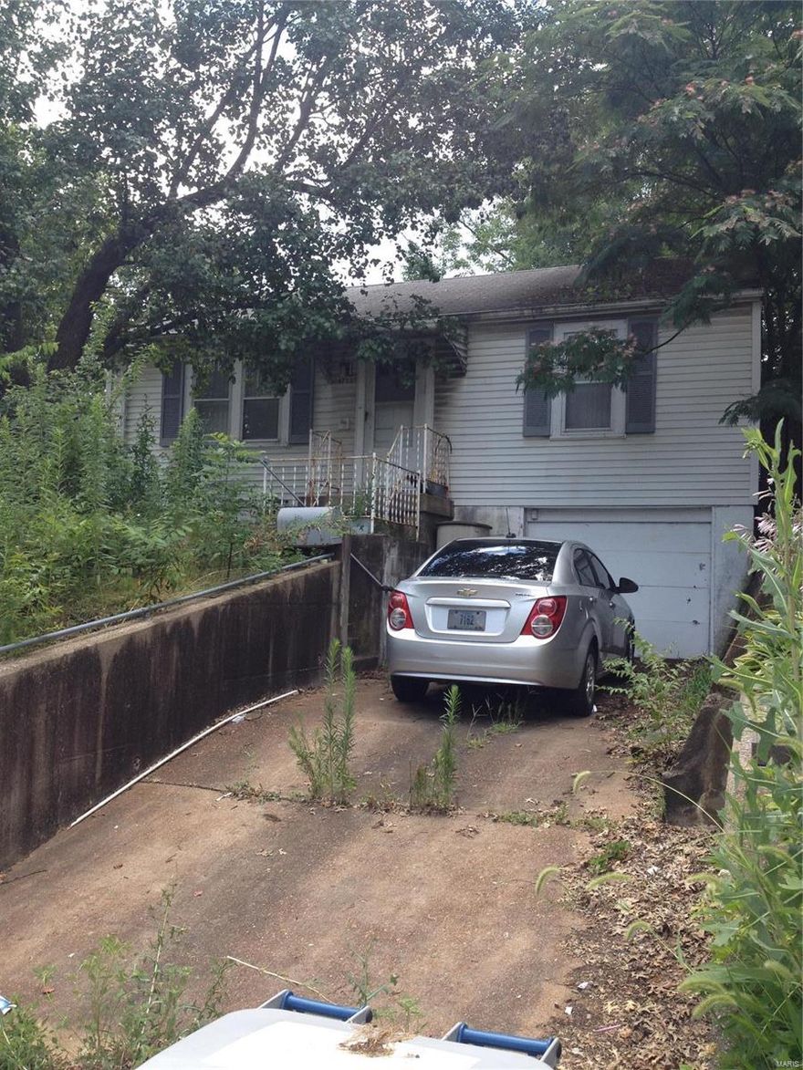 Property is to be sold as is (Seller has never lived on property nor any information on it). Price is reflection on poor condition and seller wanting a quick sell. Use special sales contract.