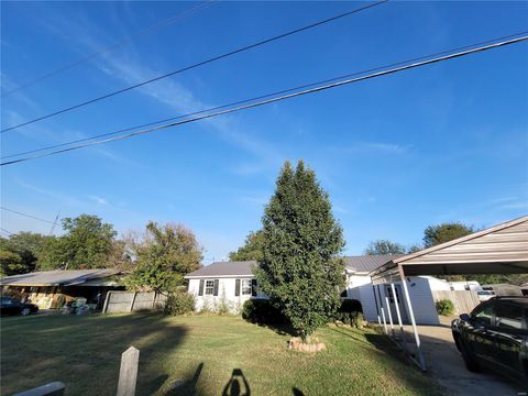 MLS: 25010232