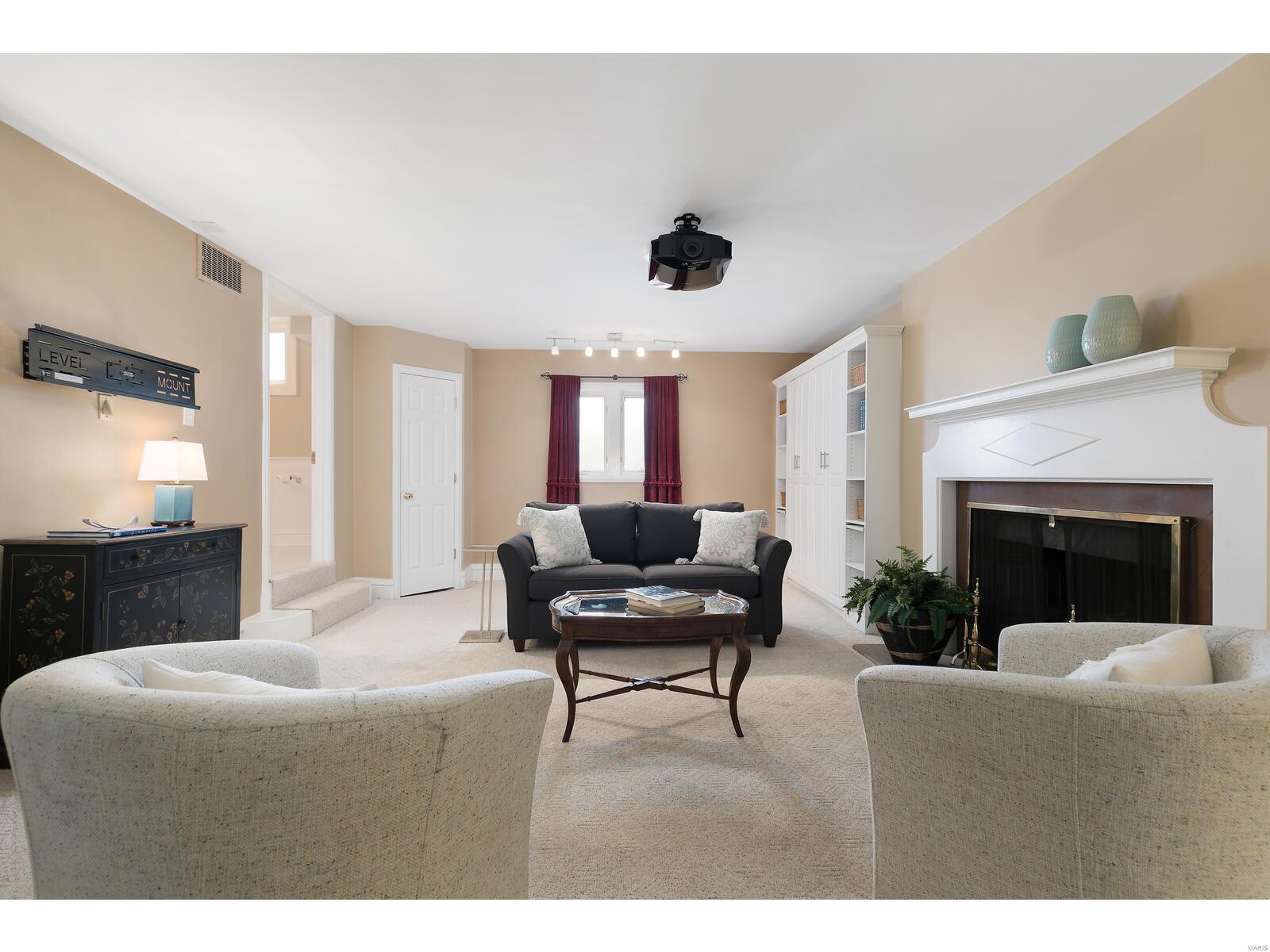 West Ladue - Residential