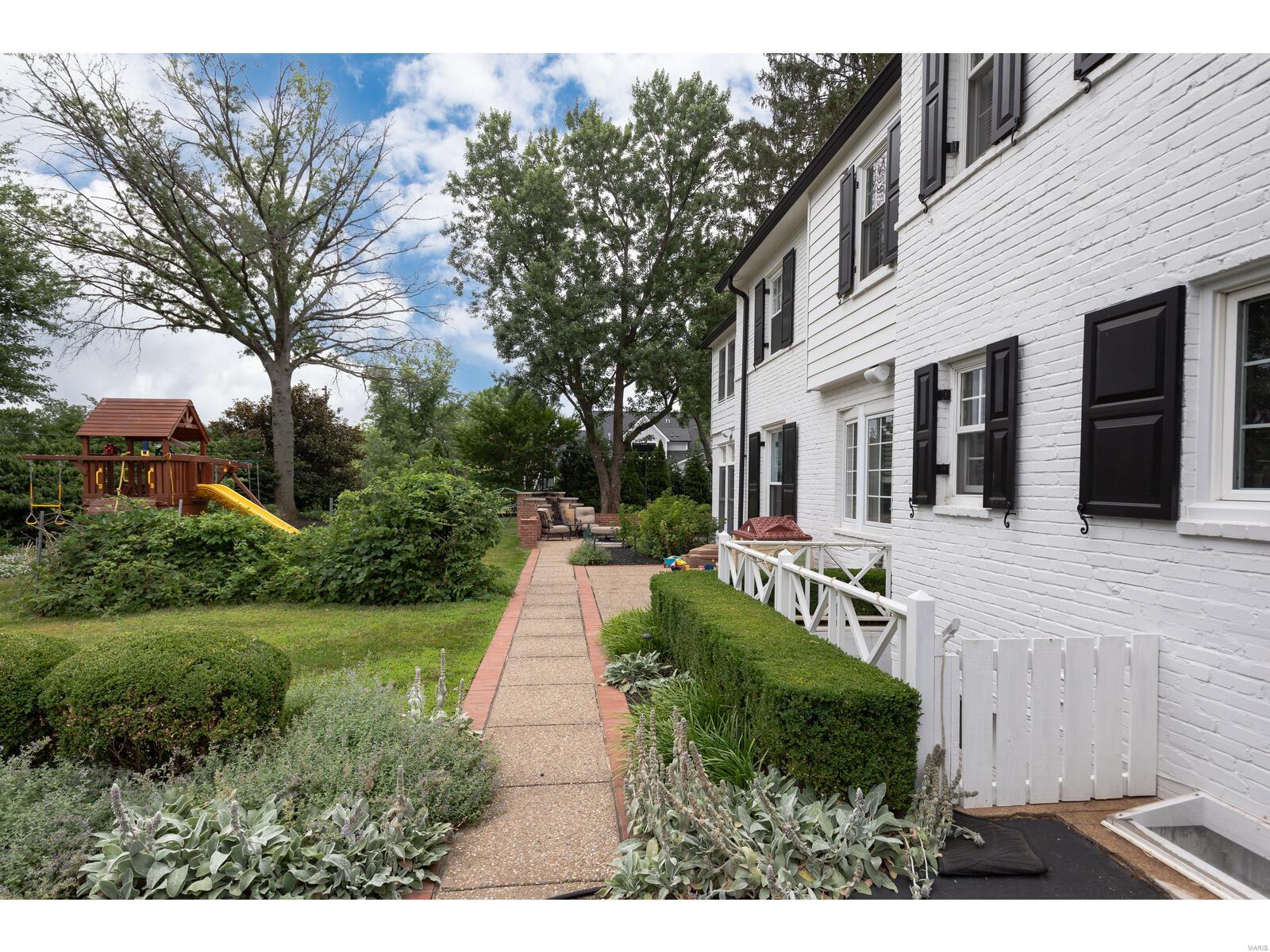 West Ladue - Residential