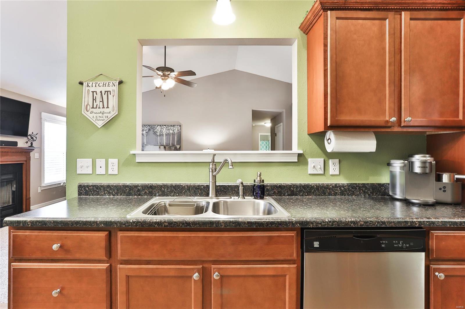 Twin Pines - Residential