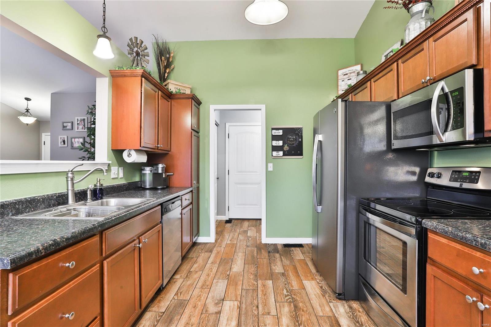 Twin Pines - Residential