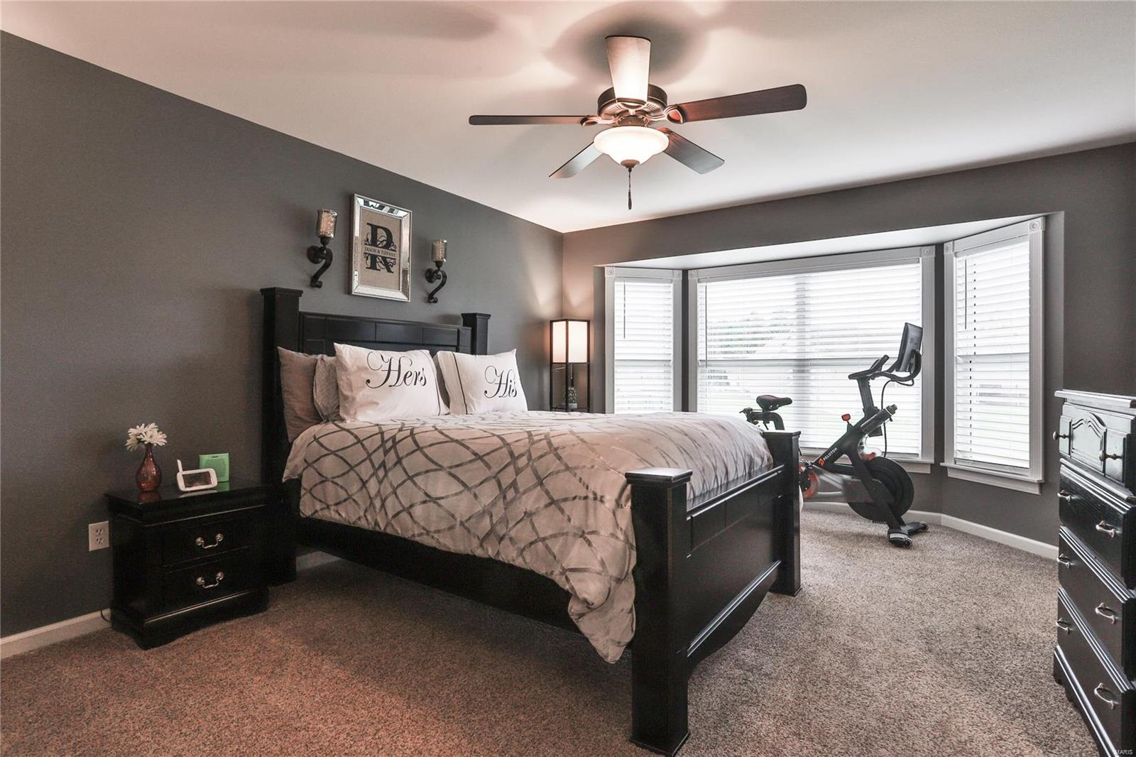 Twin Pines - Residential