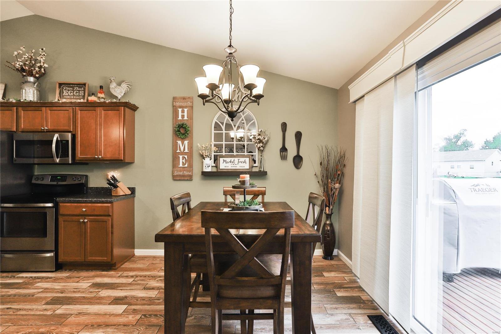 Twin Pines - Residential