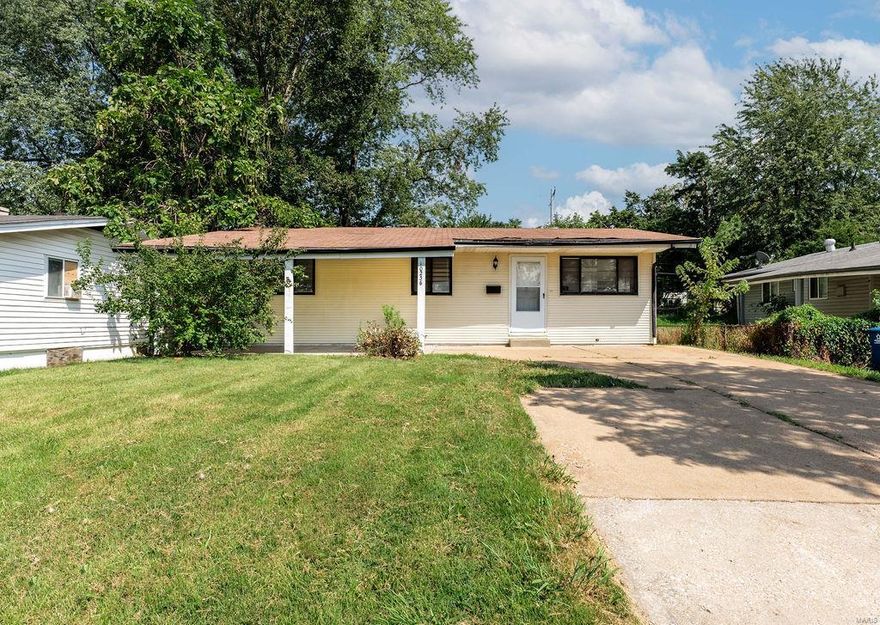 AWESOME TRANSFORMATION!!!! Great property to add to an INVESTORS RENTAL PORTFOLIO ($1300/month) or GREAT OWNER OCCUPIED STARTER HOME. This property has 3 beds, 2 baths (full-bath main floor - 1/2 bath in basement), eat-in kitchen, large fenced back-yard, and car-port. UPDATES INCLUDE: New flooring all rooms, and new kitchen cabinets.  PLUS: Newer appliances, all rooms freshly painted, newer breaker panel, newer pvc stack, basement walls are finished. With just a little TLC you can make this house a home... Investors let the cash flow begin or homeowners make it your own.  Property to be sold "AS-IS" with seller to make no repairs, or offer any warranties. Call your agent and schedule an appointment today!