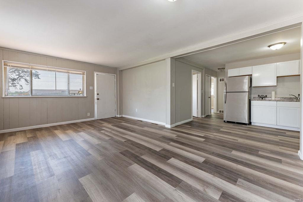 Glasgow Village Unit 16 - Residential