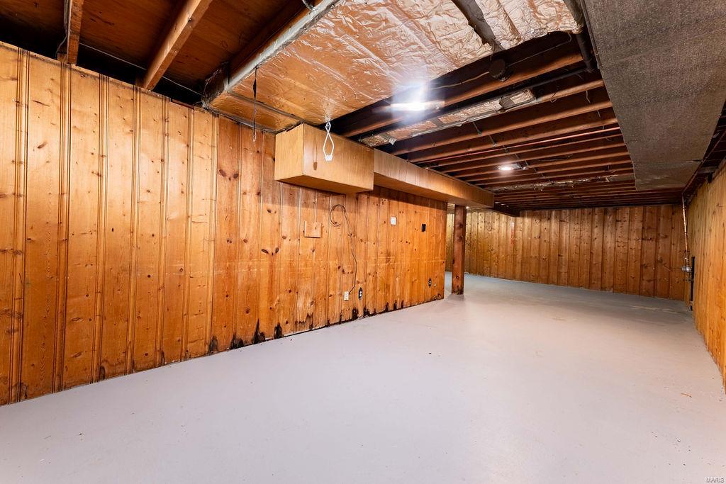 Glasgow Village Unit 16 - Residential