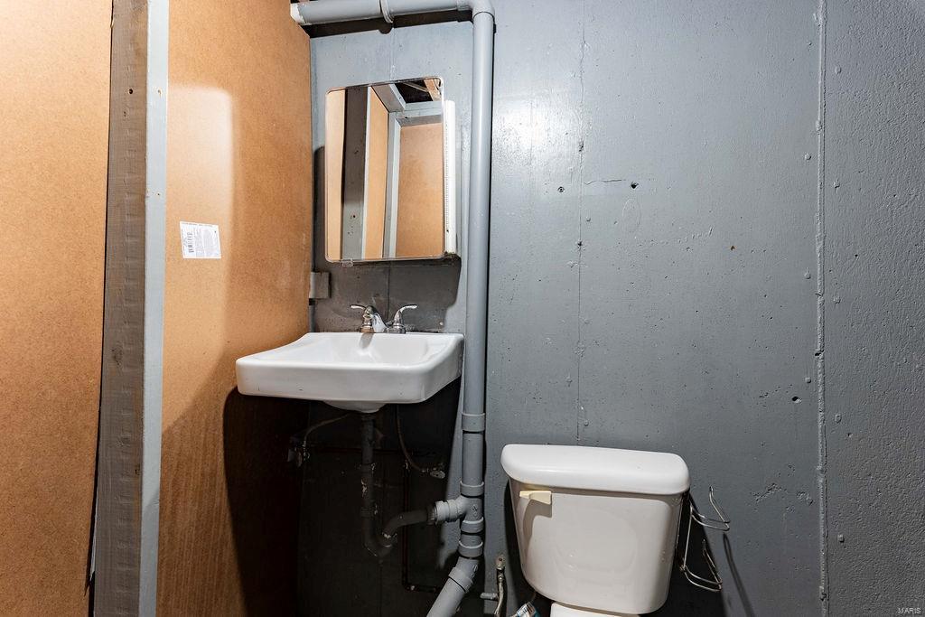 Glasgow Village Unit 16 - Residential