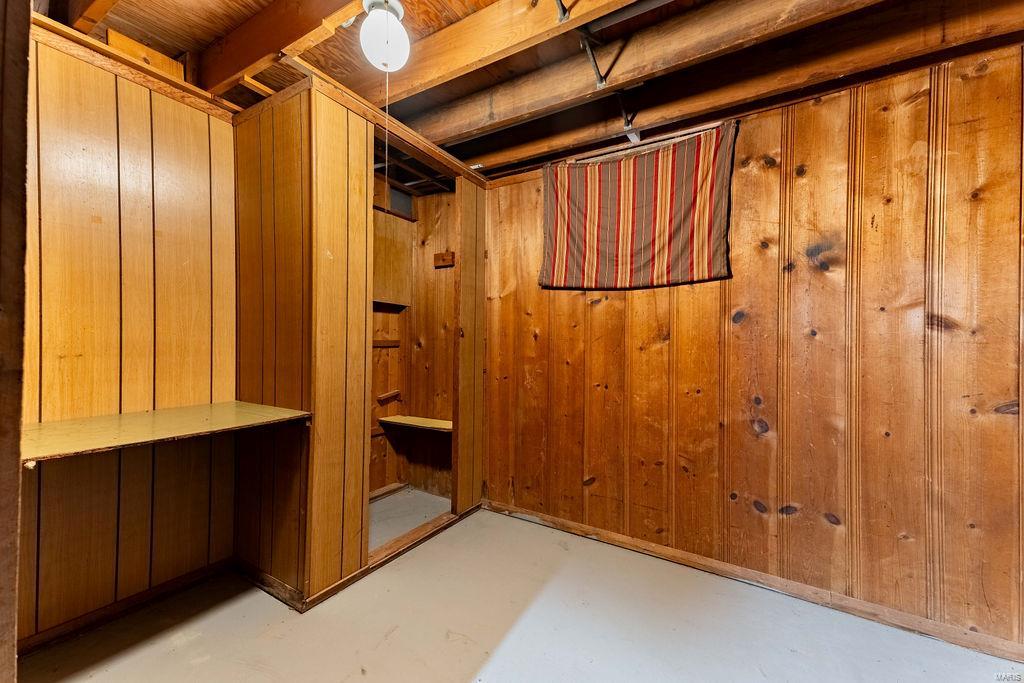 Glasgow Village Unit 16 - Residential