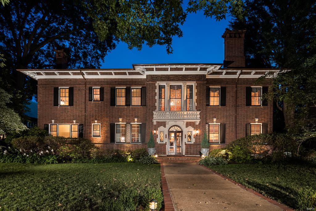 Westmoreland Place - Residential