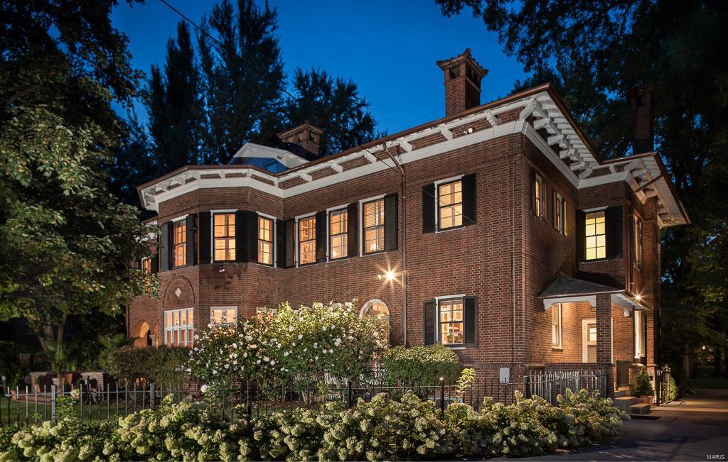 Westmoreland Place - Residential