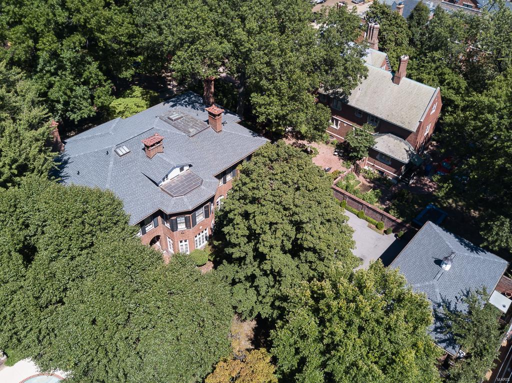 Westmoreland Place - Residential