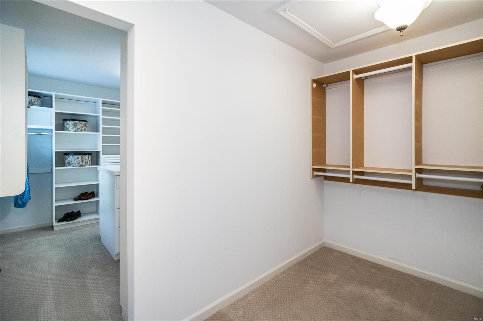 Bellerive Country Club Grounds - Residential