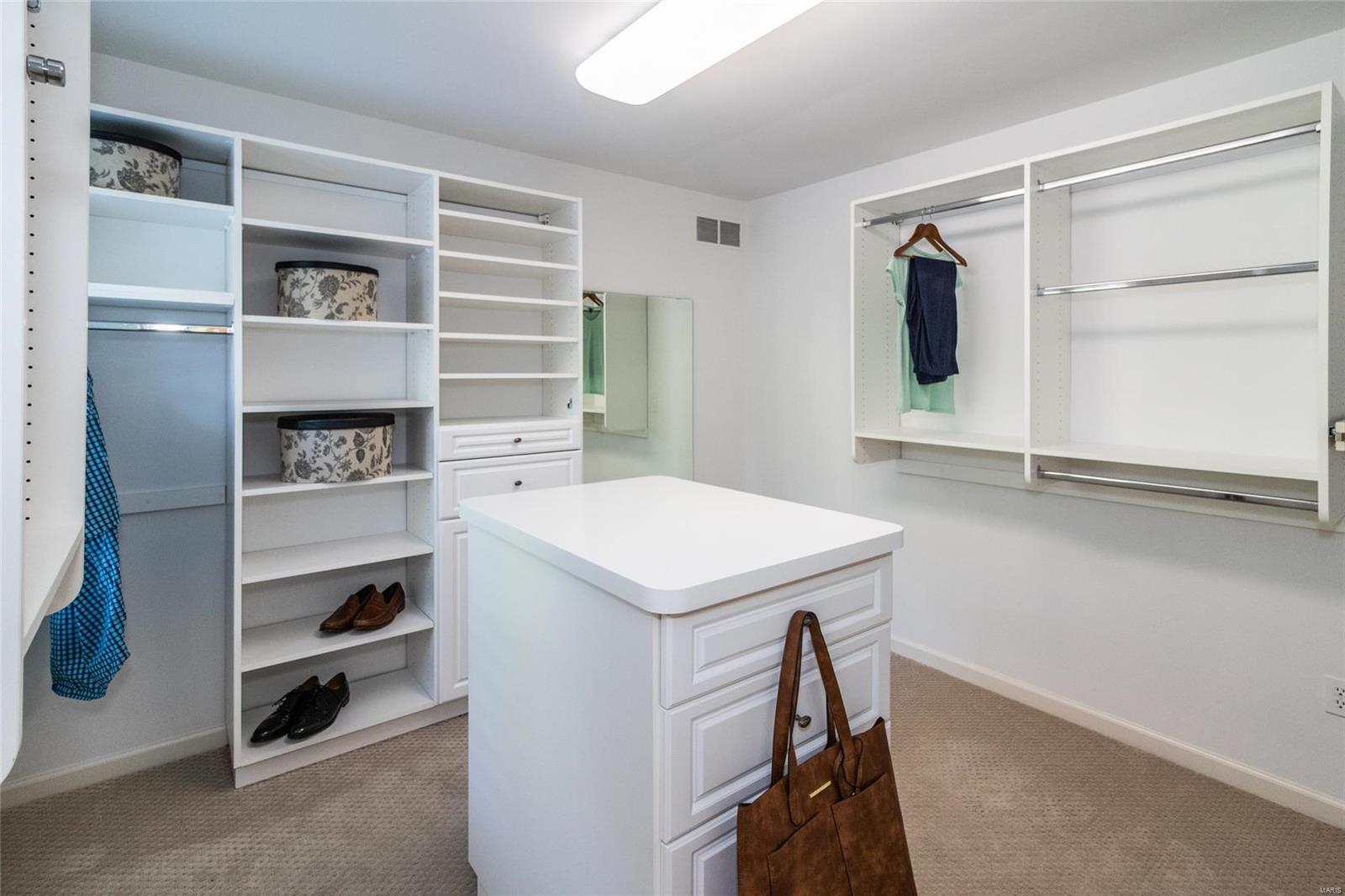 Bellerive Country Club Grounds - Residential