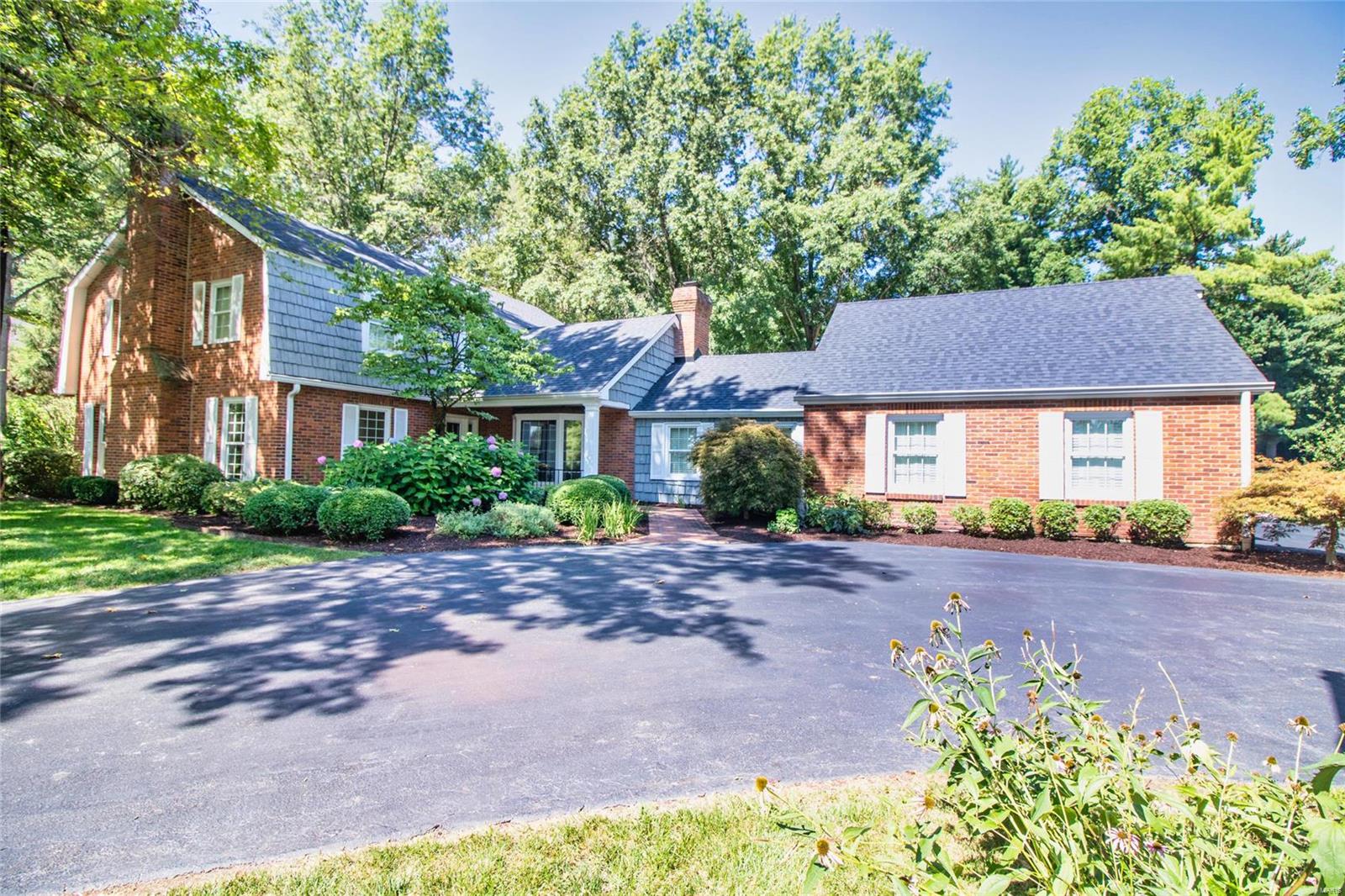 Bellerive Country Club Grounds - Residential