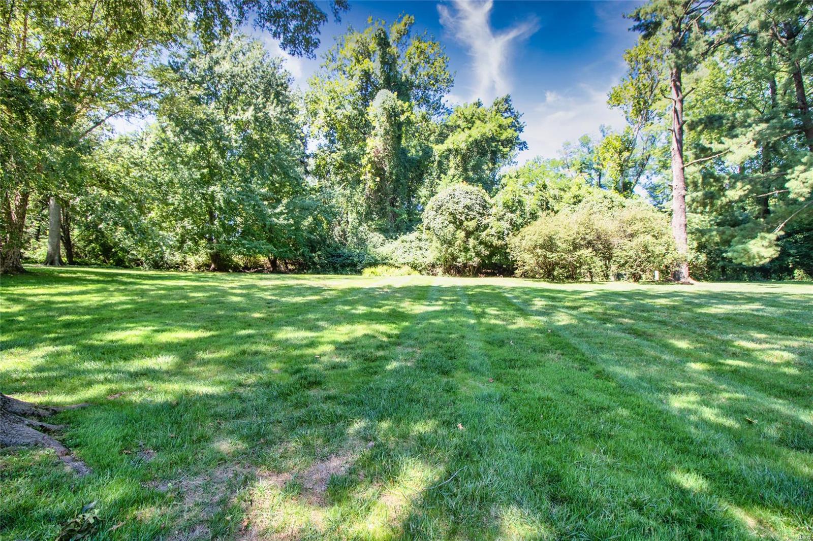 Bellerive Country Club Grounds - Residential