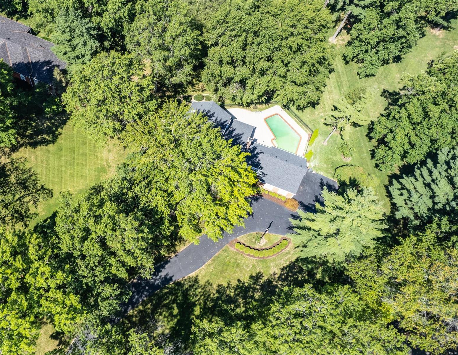 Bellerive Country Club Grounds - Residential