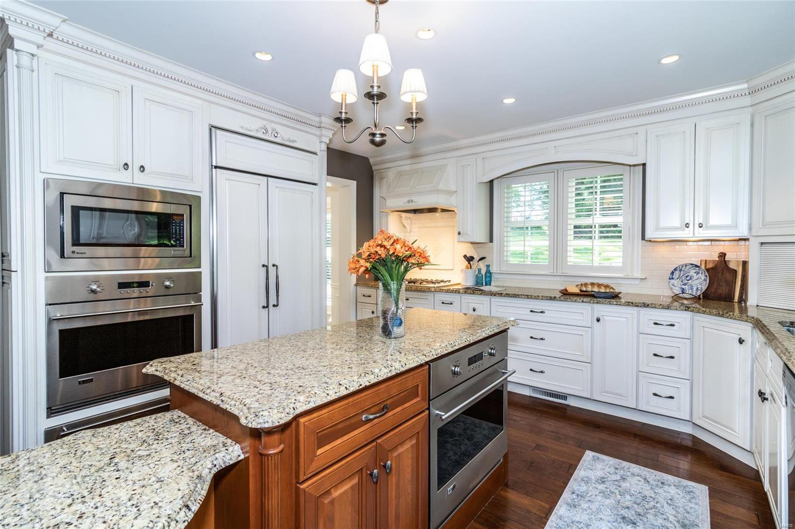 Bellerive Country Club Grounds - Residential