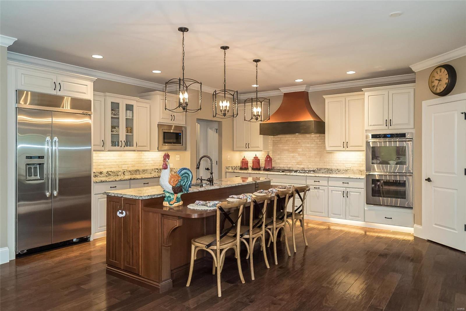 Ladue Court - Residential