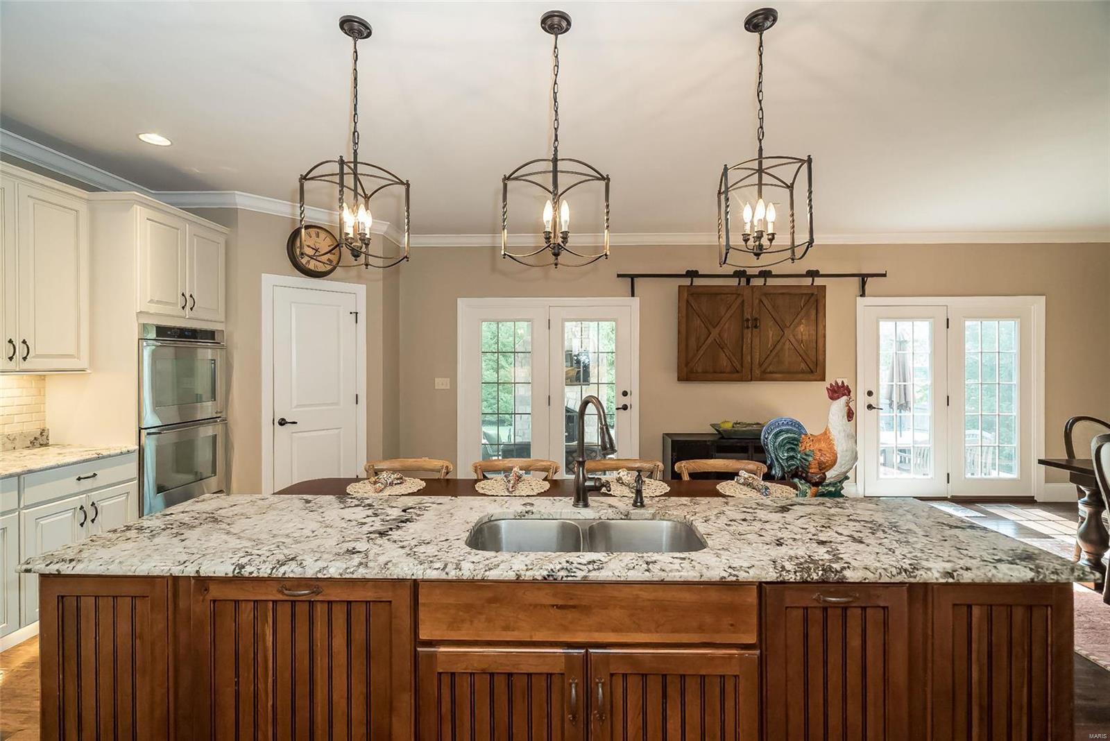 Ladue Court - Residential