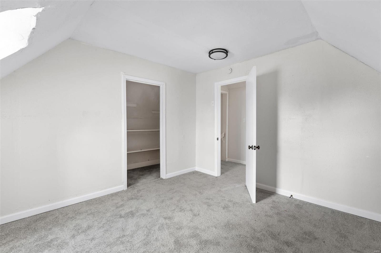 St Louis Commons Add - Residential