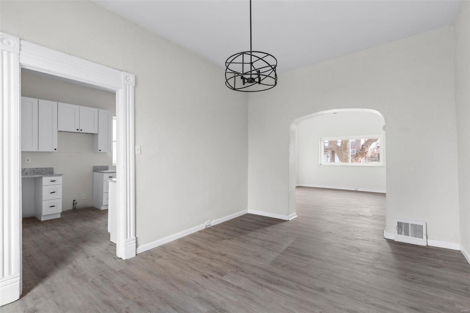 St Louis Commons Add - Residential