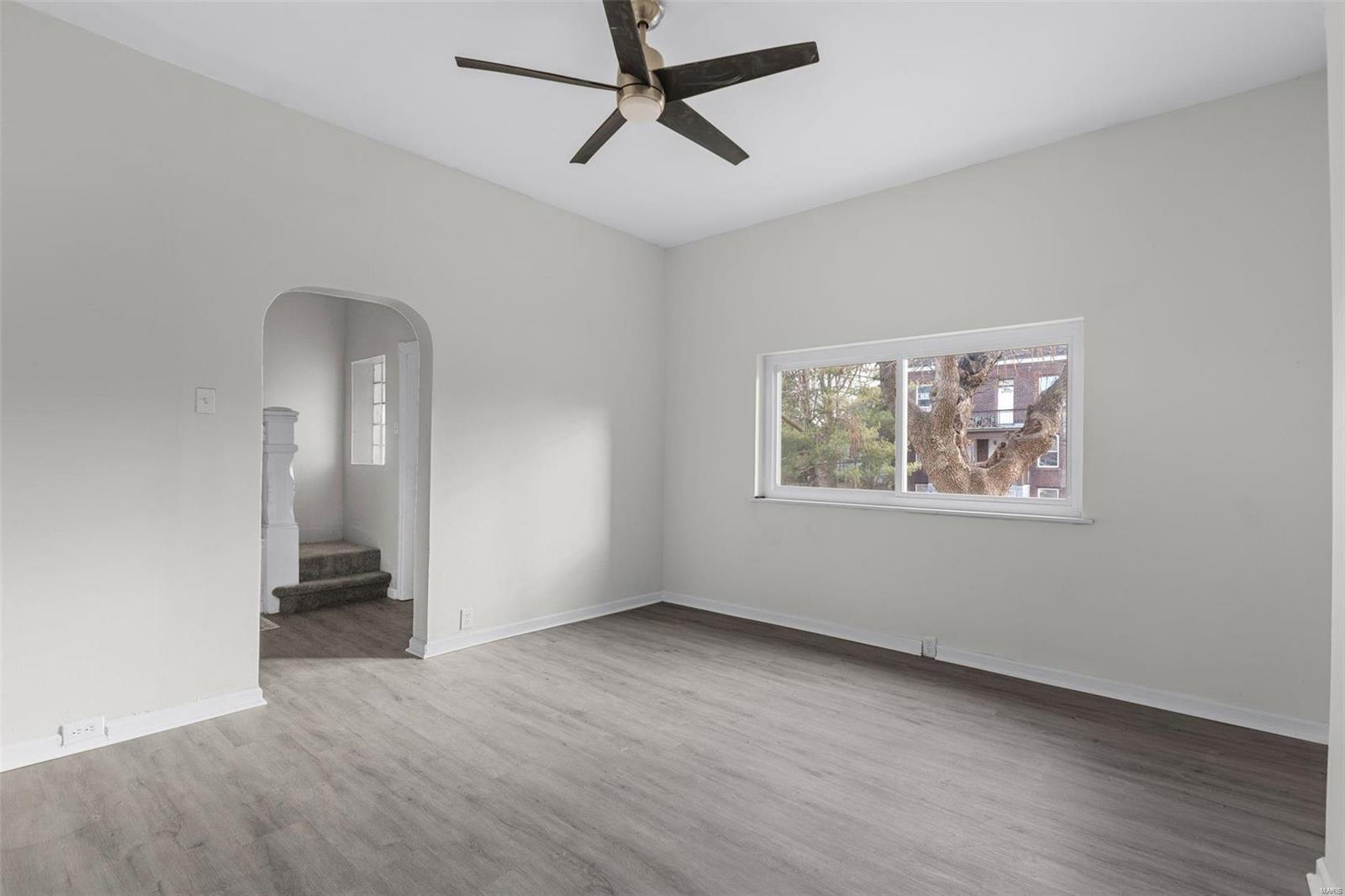 St Louis Commons Add - Residential