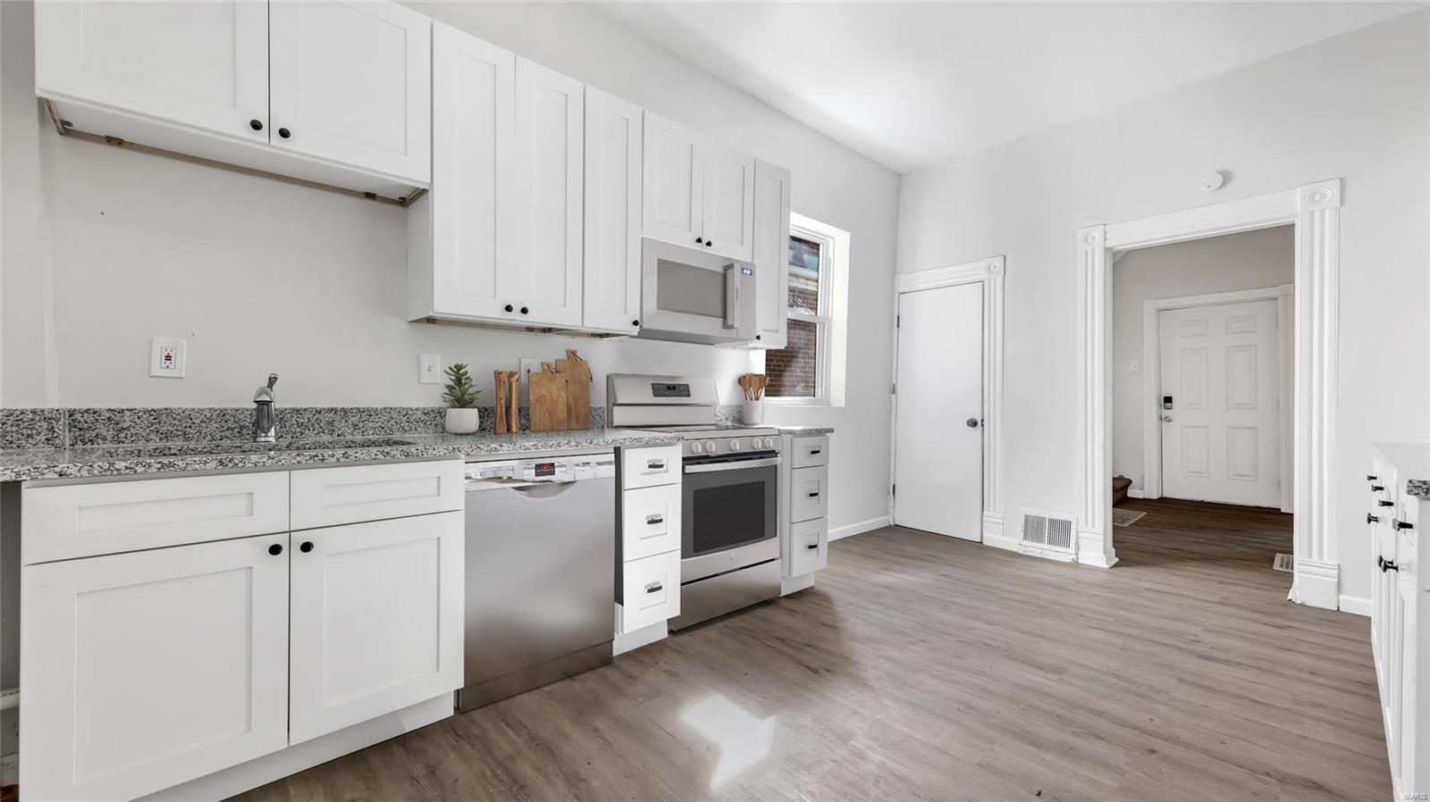 St Louis Commons Add - Residential