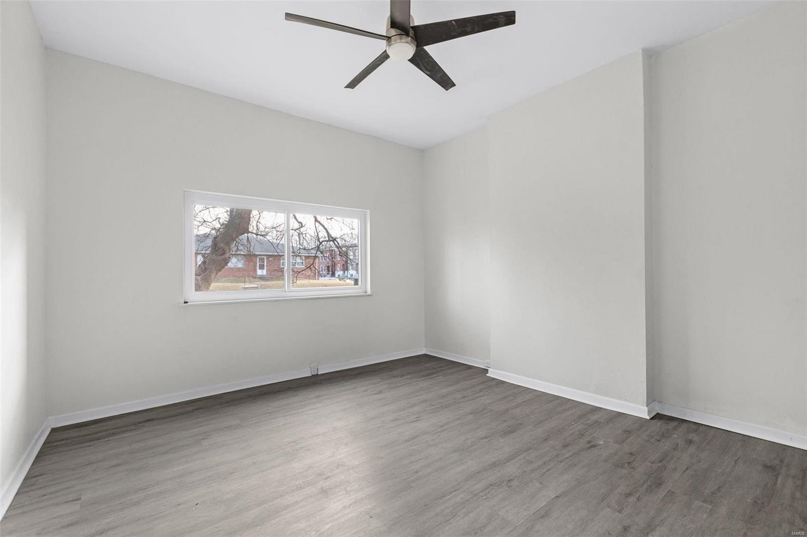 St Louis Commons Add - Residential