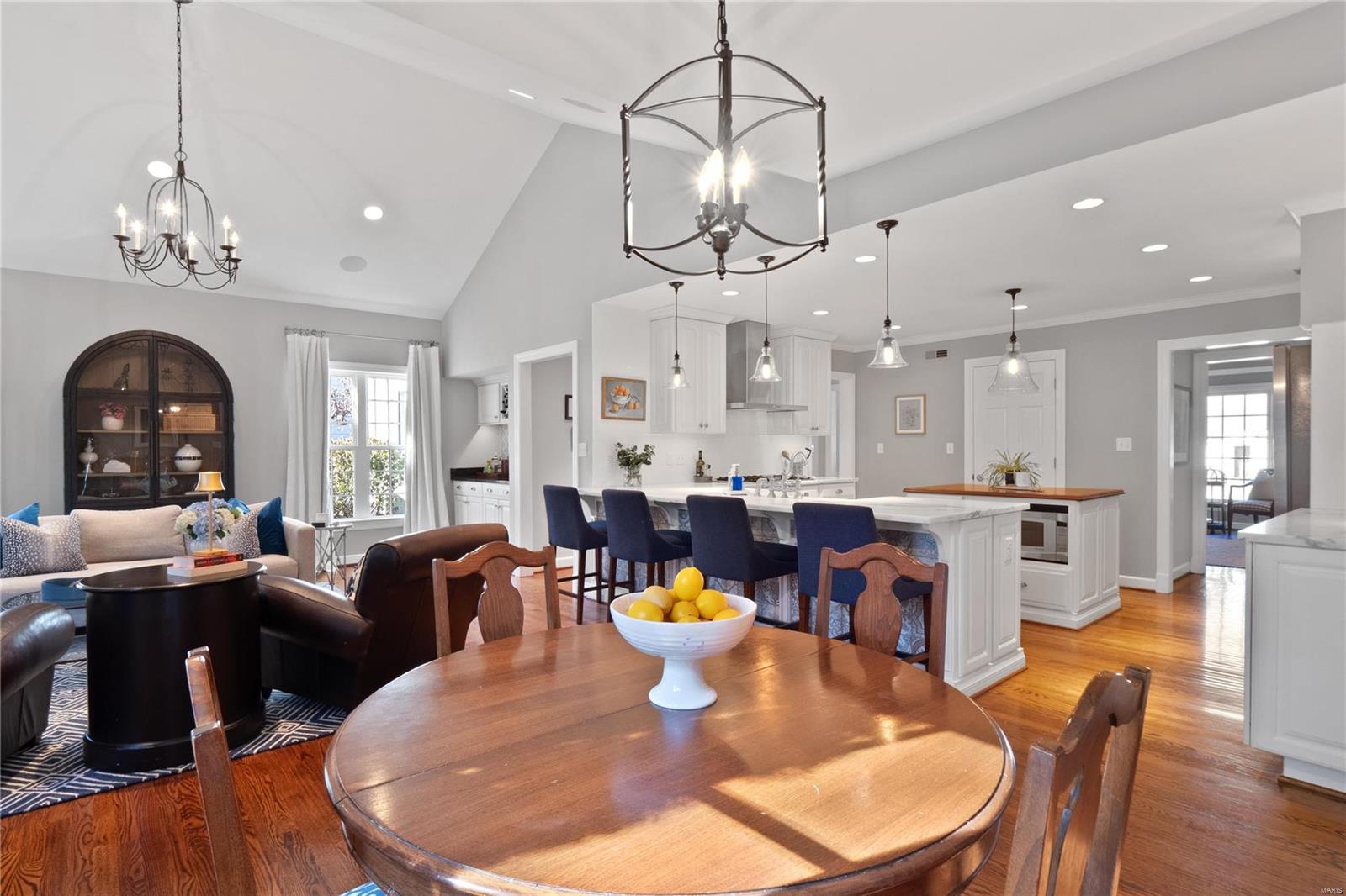 Beverly Woods - Residential