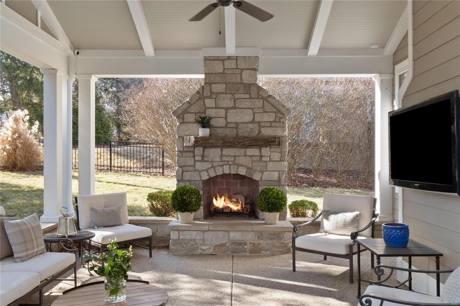 Beverly Woods - Residential