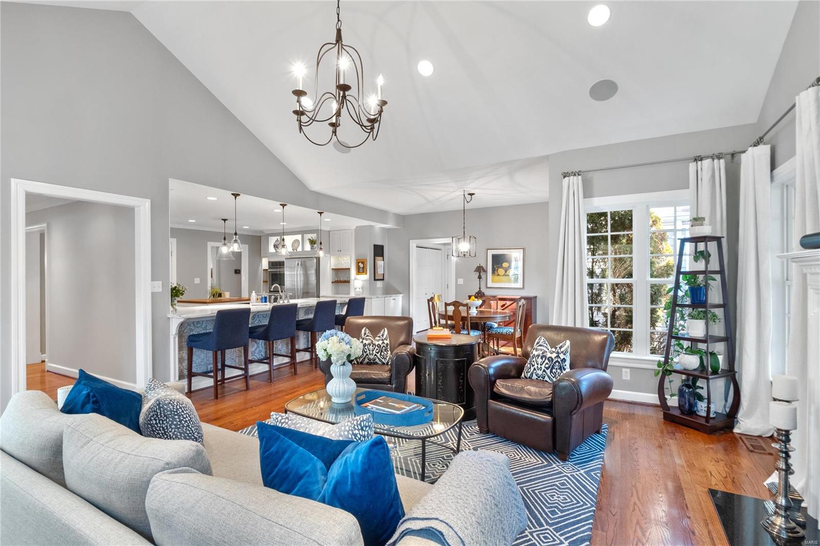 Beverly Woods - Residential