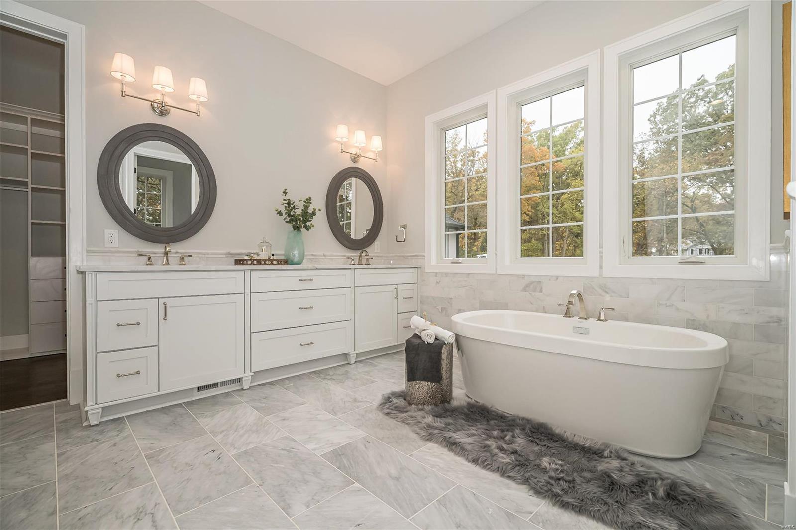 Kehrs Mill Trails - Residential