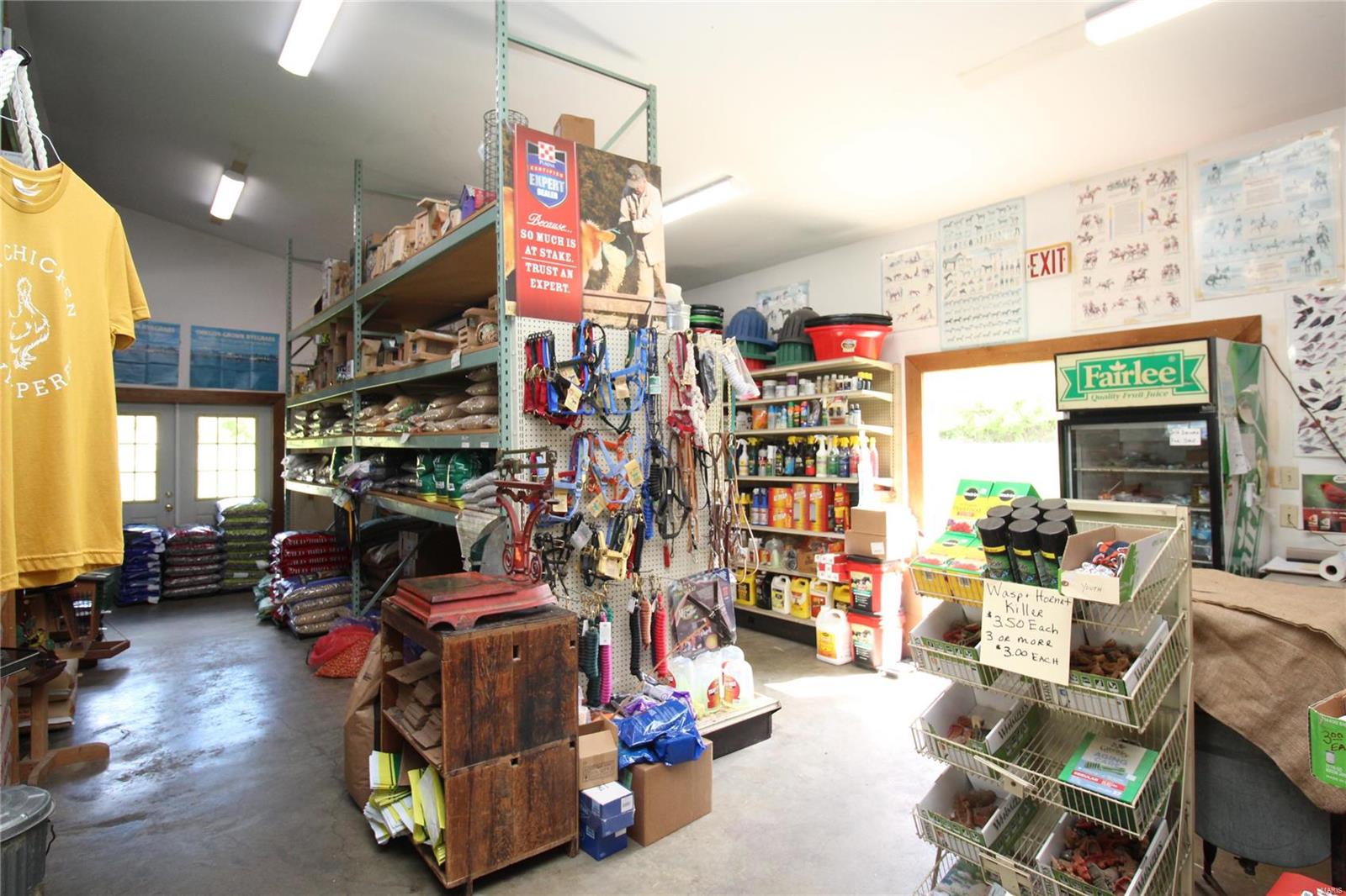 Turkey Track Corner - Commercial Sale