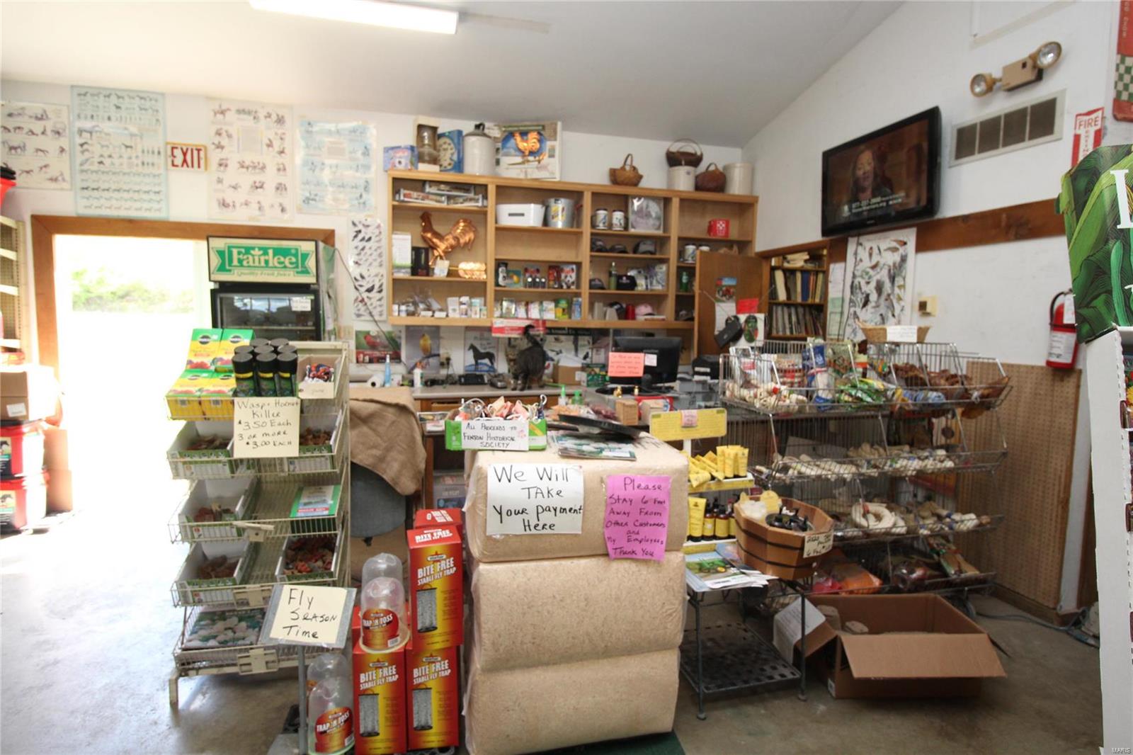 Turkey Track Corner - Commercial Sale