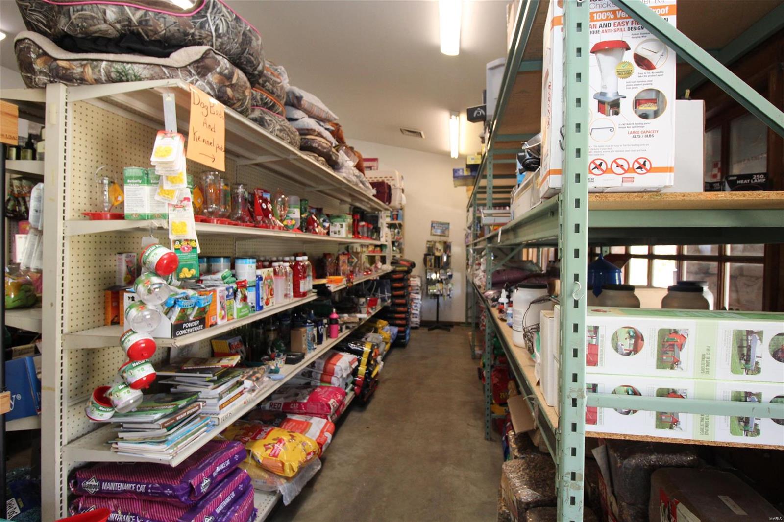 Turkey Track Corner - Commercial Sale