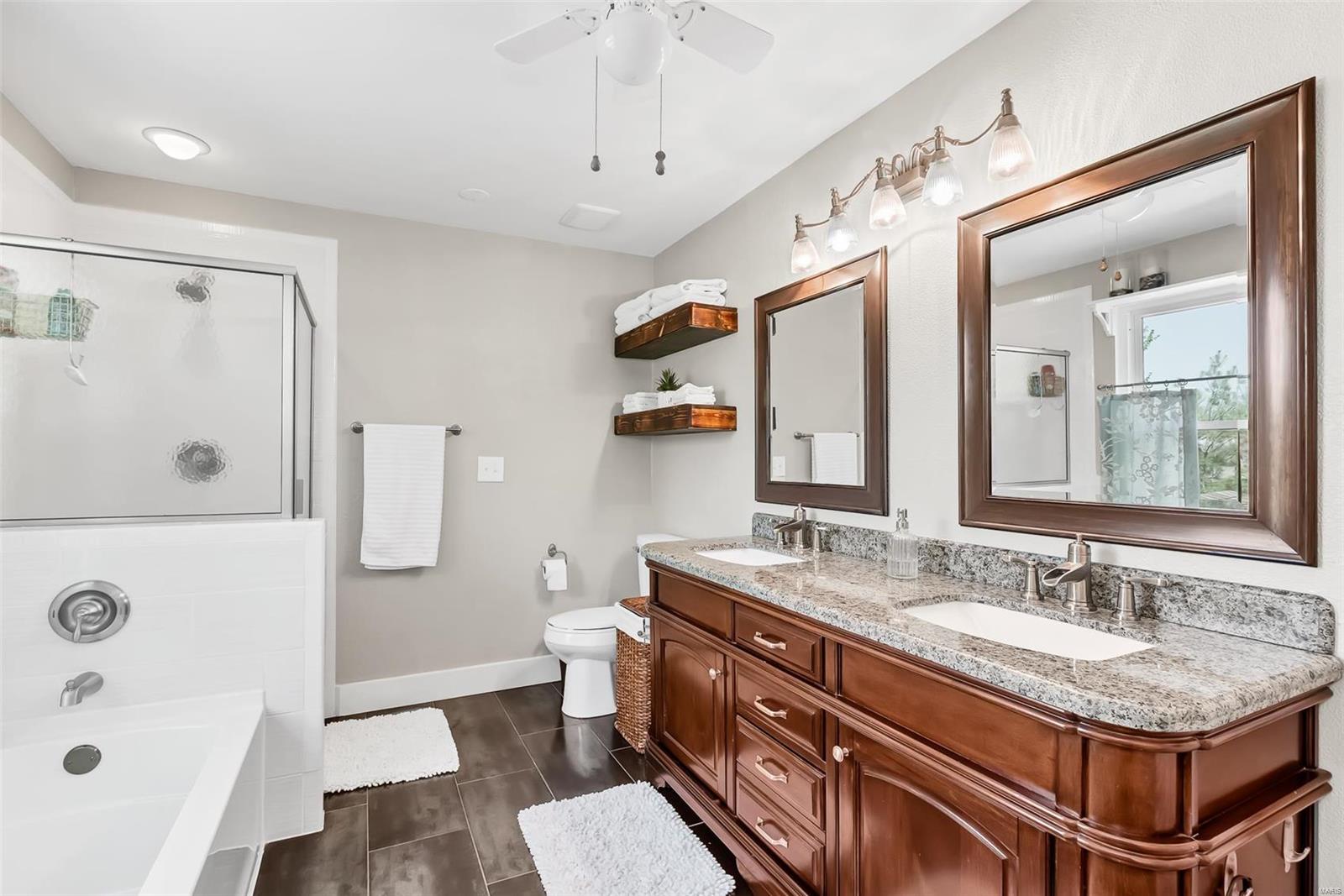 Twin Chimneys - Residential