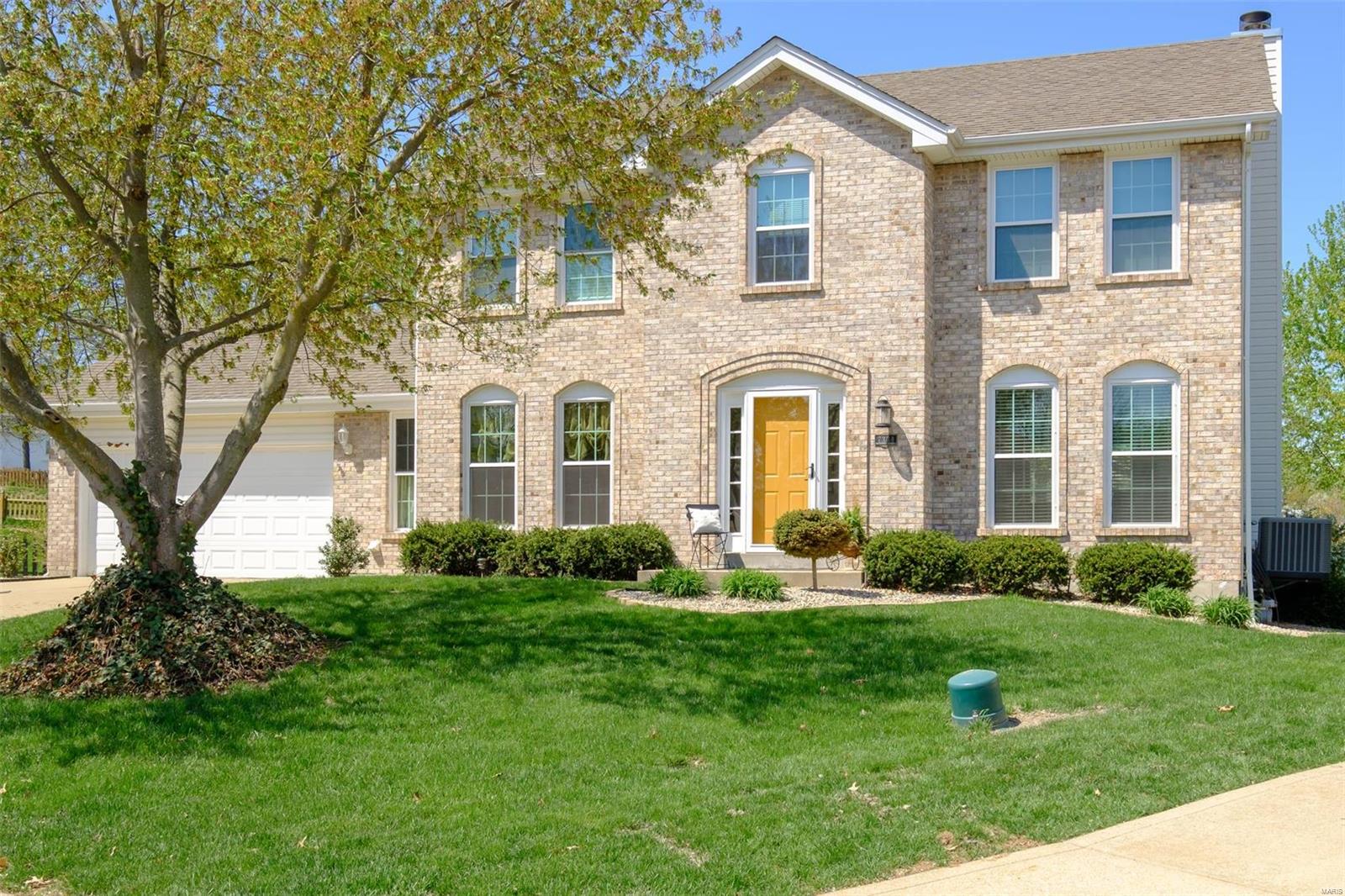 Twin Chimneys - Residential