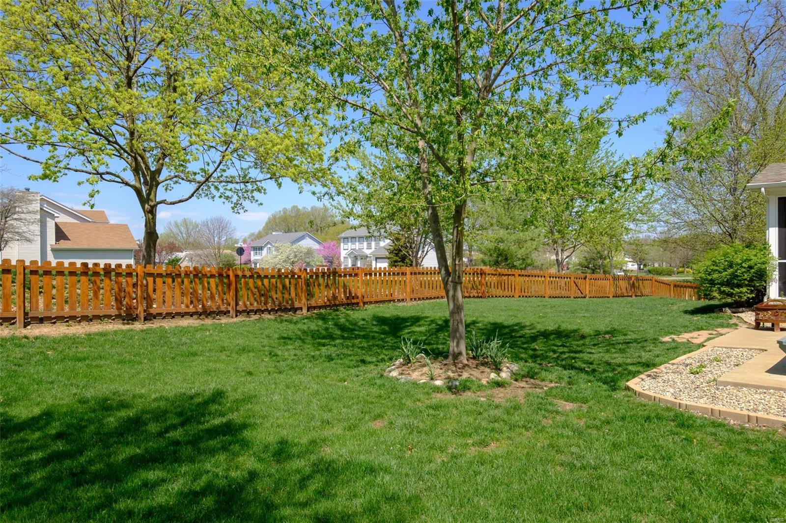 Twin Chimneys - Residential